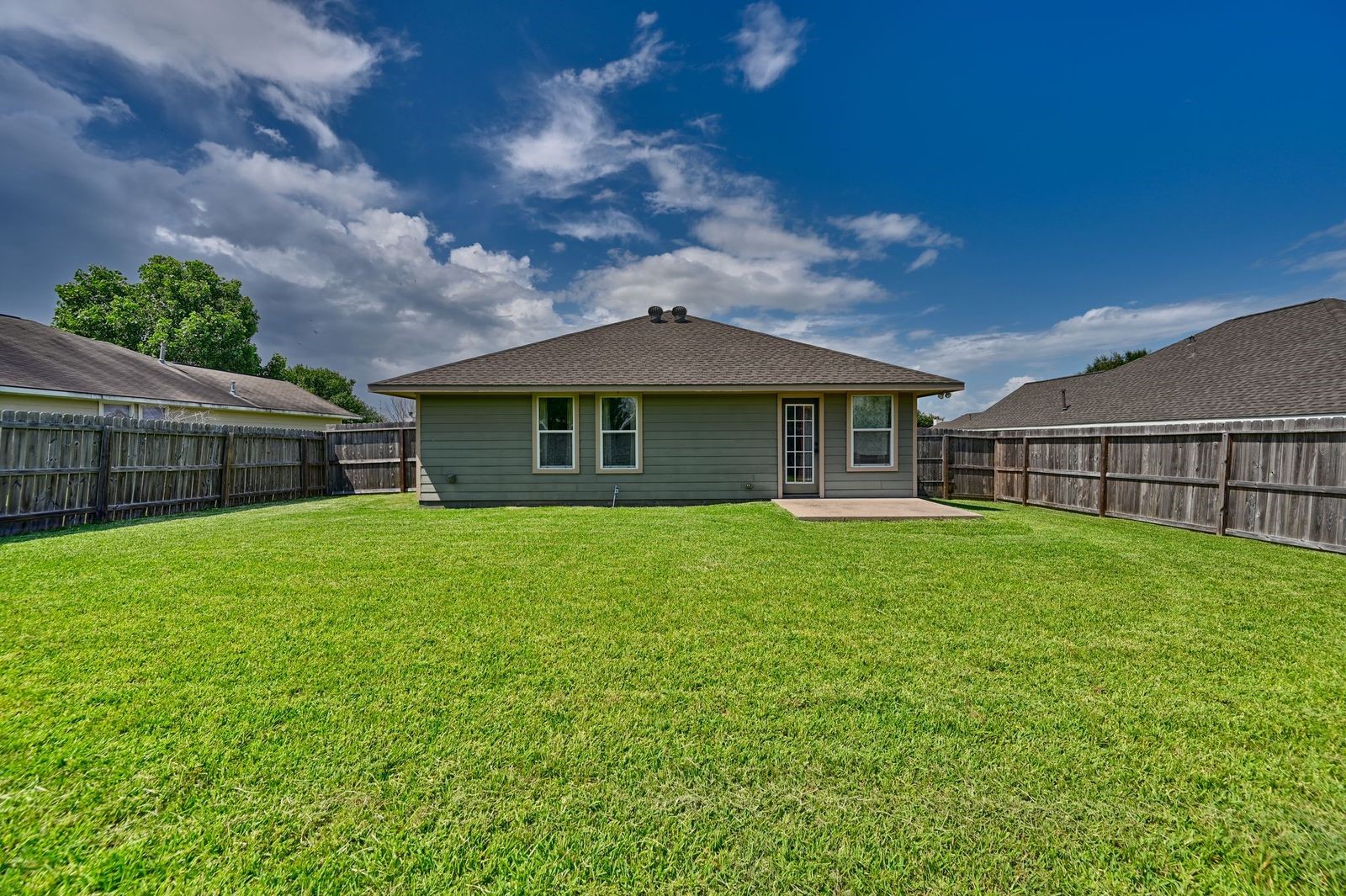 306 Laney Street Brenham, TX 77833 - Photo 19 of 23 Backyard