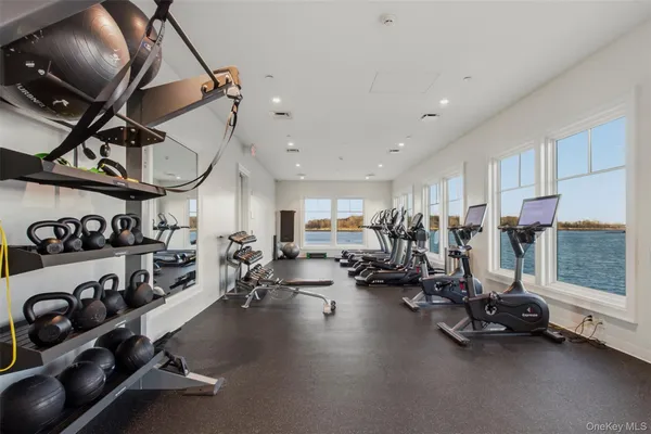 $2,200,000 | 720 Davenport Avenue, Unit 1, New Rochelle, NY 10805