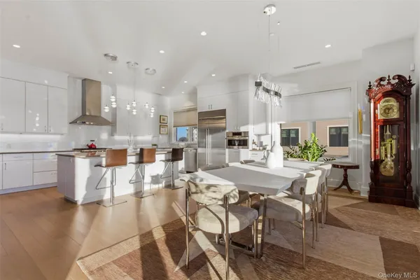 $2,200,000 | 720 Davenport Avenue, Unit 1, New Rochelle, NY 10805