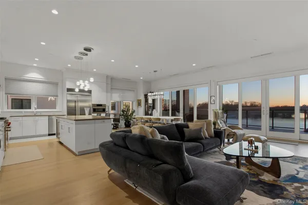 $2,200,000 | 720 Davenport Avenue, Unit 1, New Rochelle, NY 10805