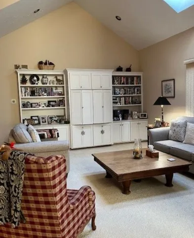 $305,000 | 2 Greenwood Park, Pittsford, NY 14534