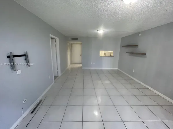 $1,850 | 8015 Southwest 107th Avenue, Unit 221, Miami, FL 33173