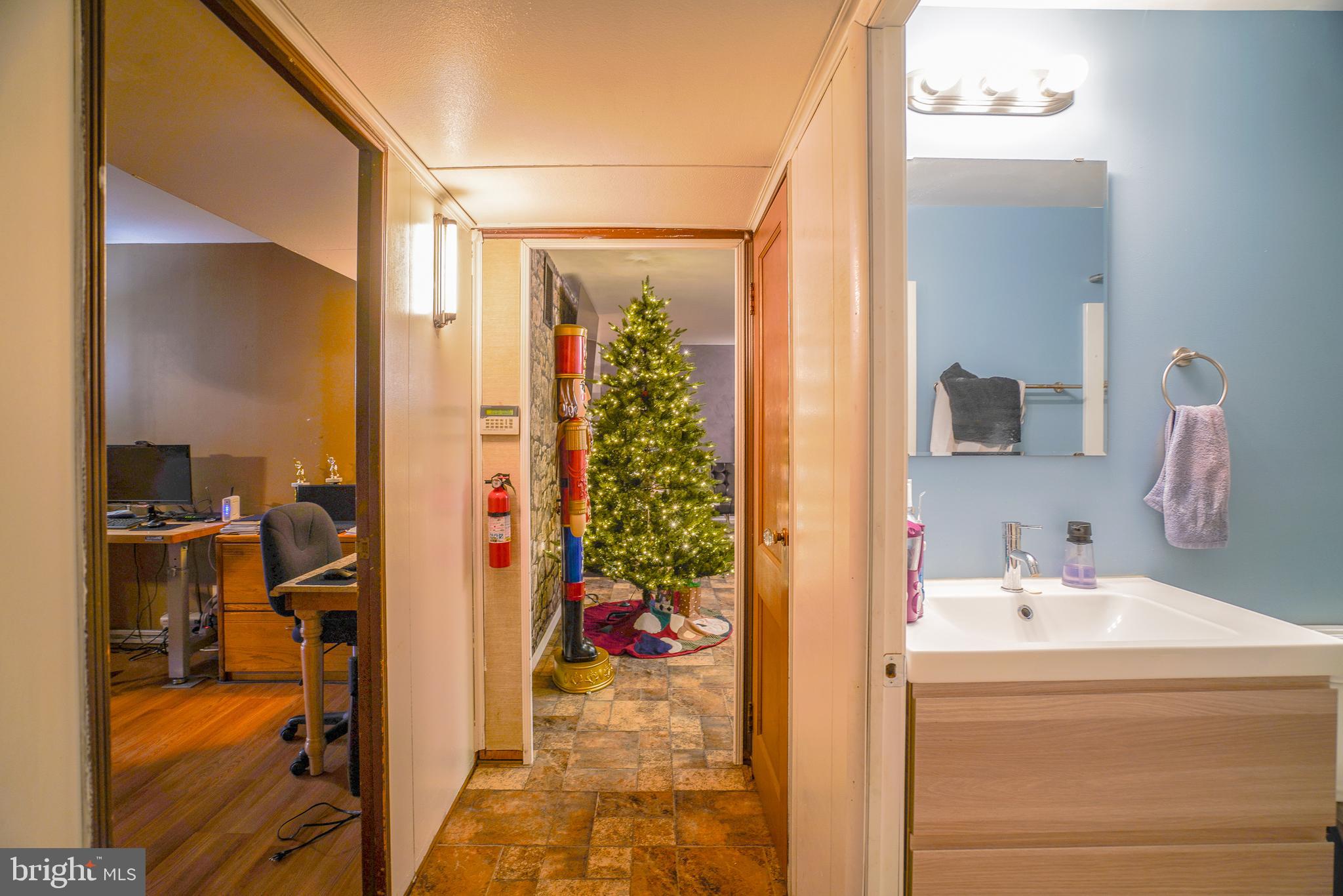 277 Cardiff Road Fairless Hills, PA 19030 - Photo 45 of 62 Gallery Image 45