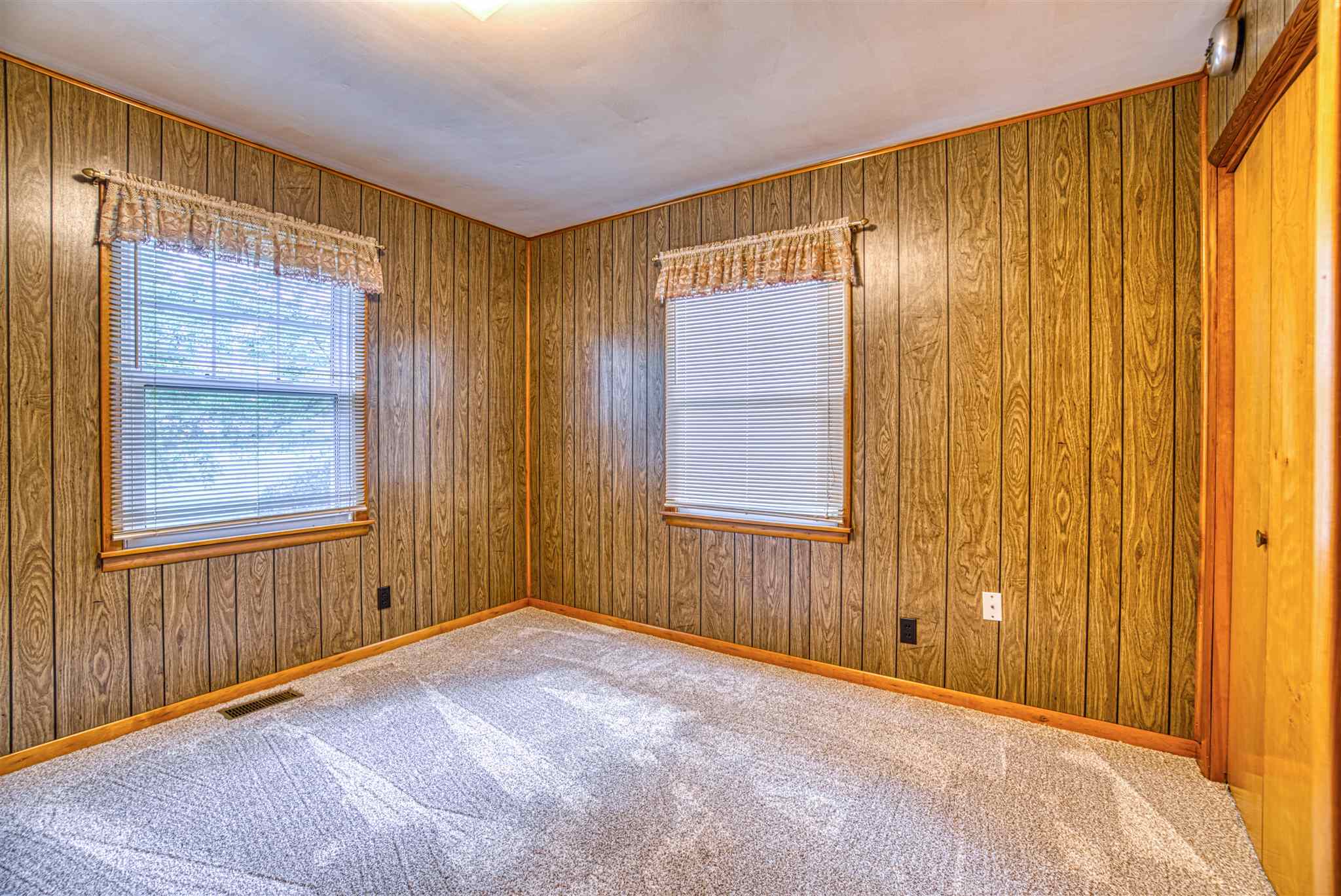 6733 Gardner Road Chandler, IN 47610 - Photo 20 of 36