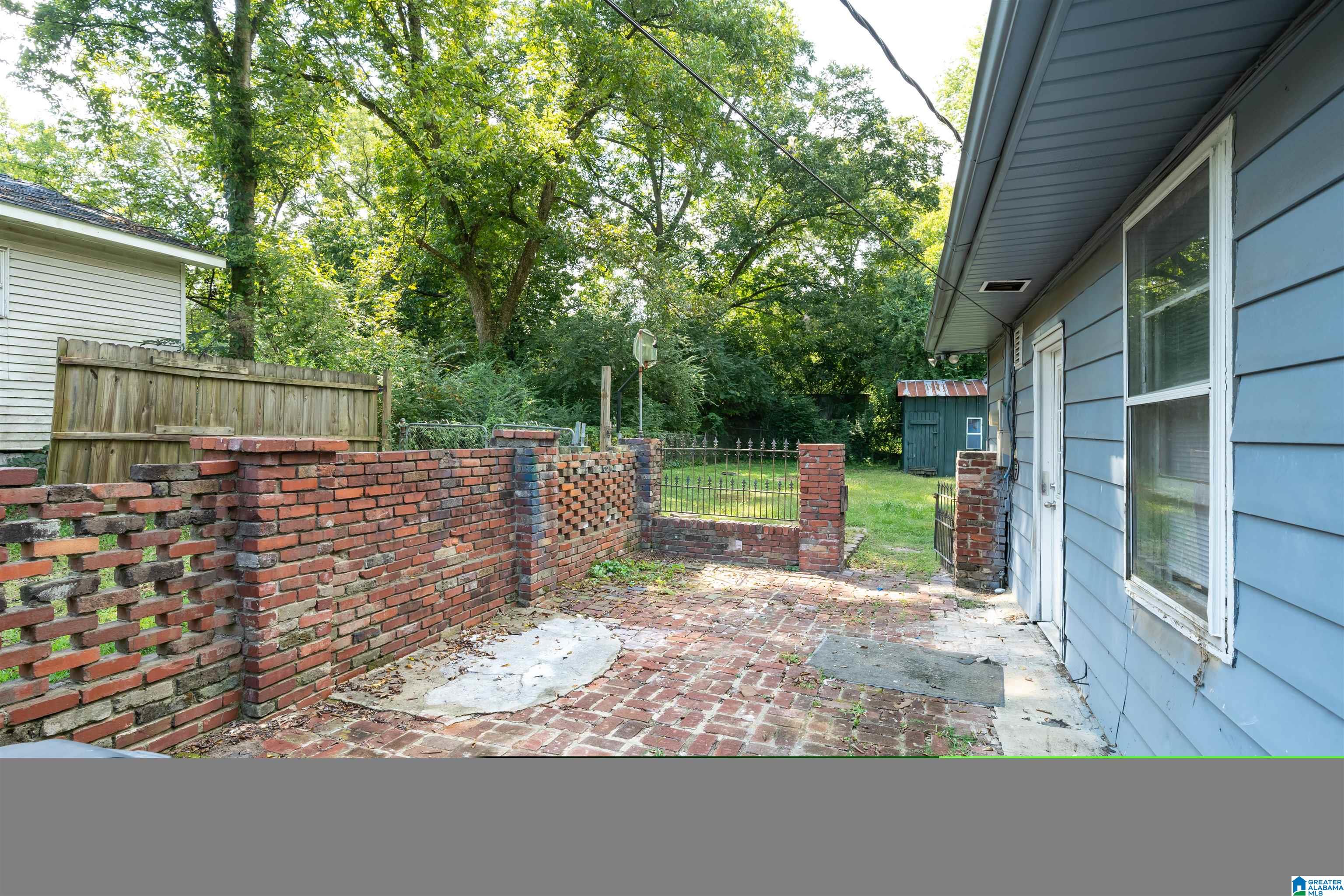 1728 Neil Road Birmingham, AL 35214 - Photo 5 of 34