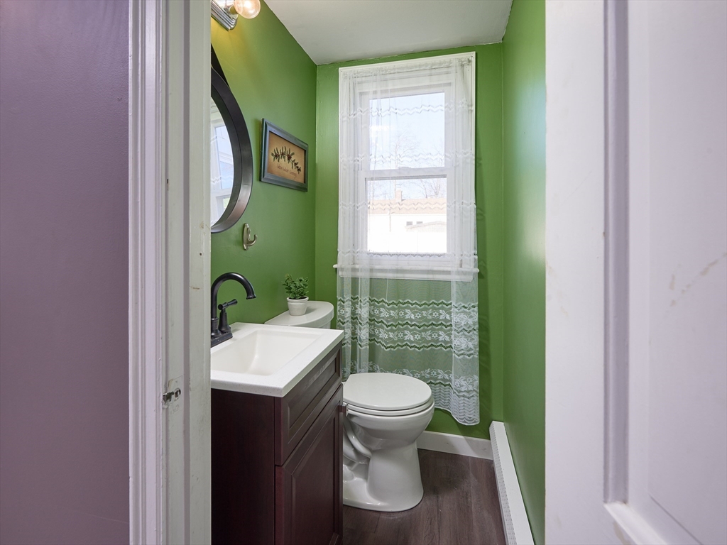 2 Benjamin Road Worcester, MA 01602 - Photo 22 of 37 Gallery Image 22