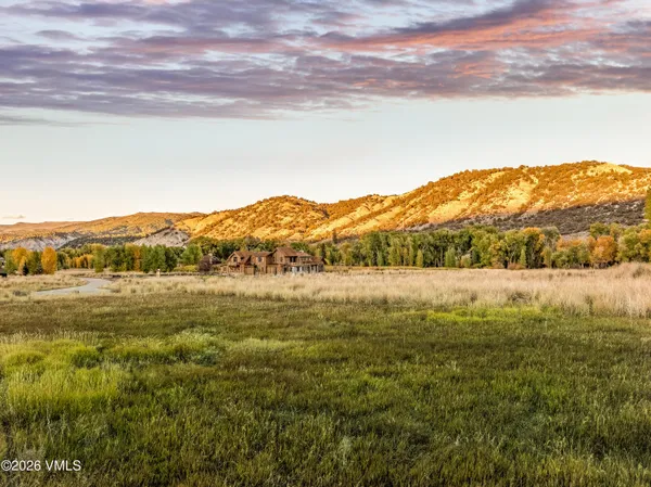 $950,000 | 360 Red Bluffs Lane, Eagle, CO 81631