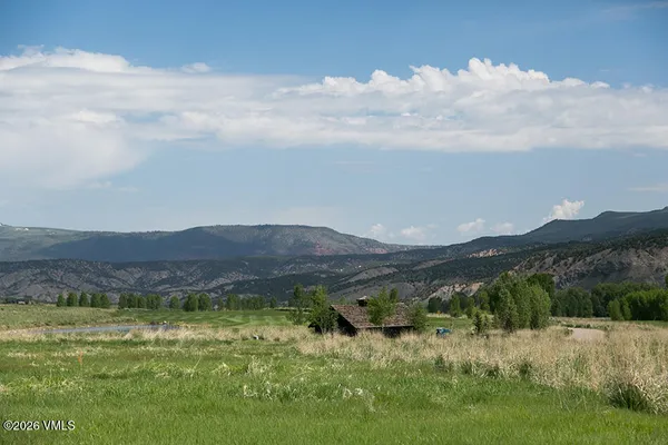 $950,000 | 360 Red Bluffs Lane, Eagle, CO 81631