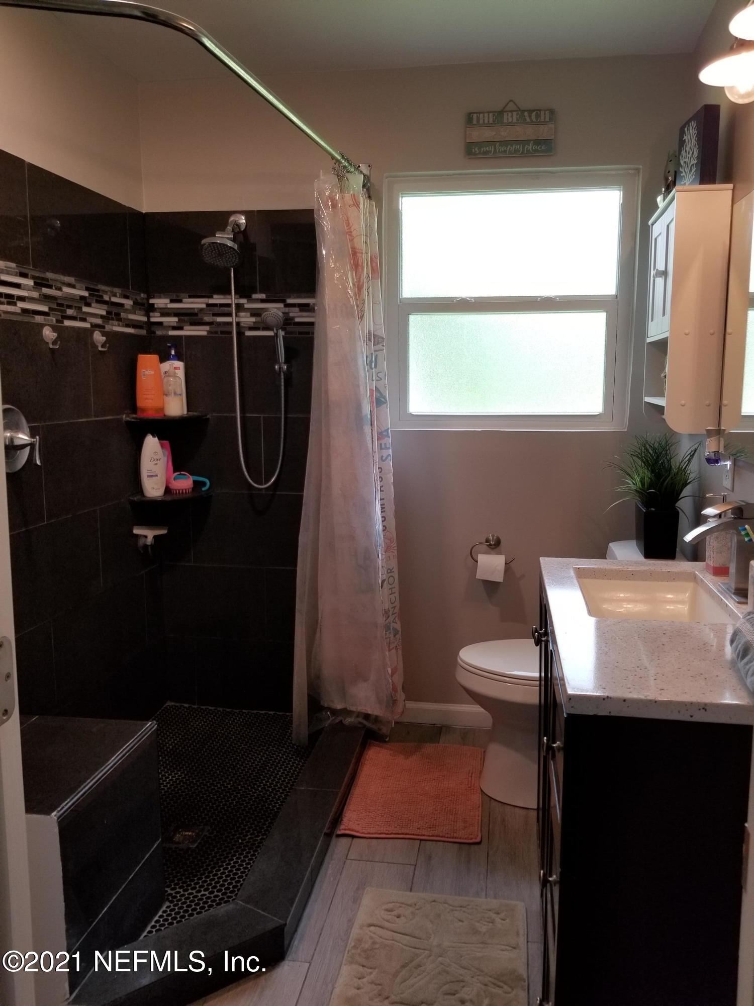 2128 Dean Road Jacksonville, FL 32216 - Photo 16 of 26 Bath