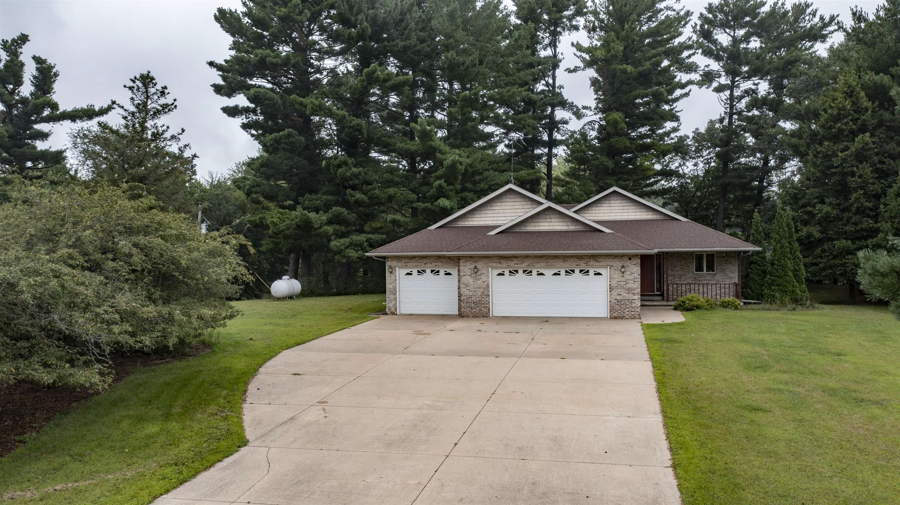 N6838 Steffen Court Scandinavia, WI 54977 - Photo 4 of 36