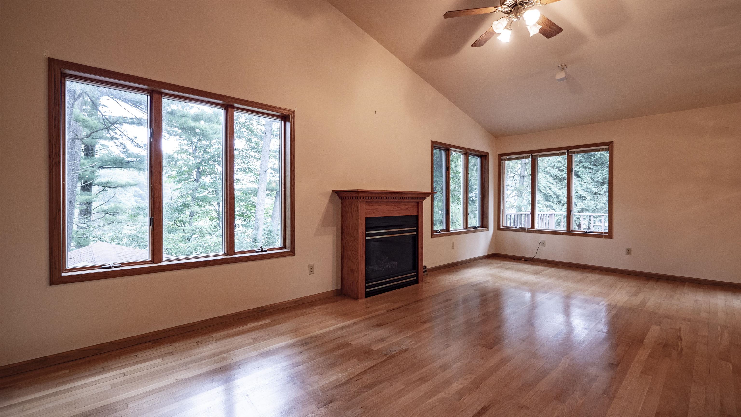 N6838 Steffen Court Scandinavia, WI 54977 - Photo 7 of 36