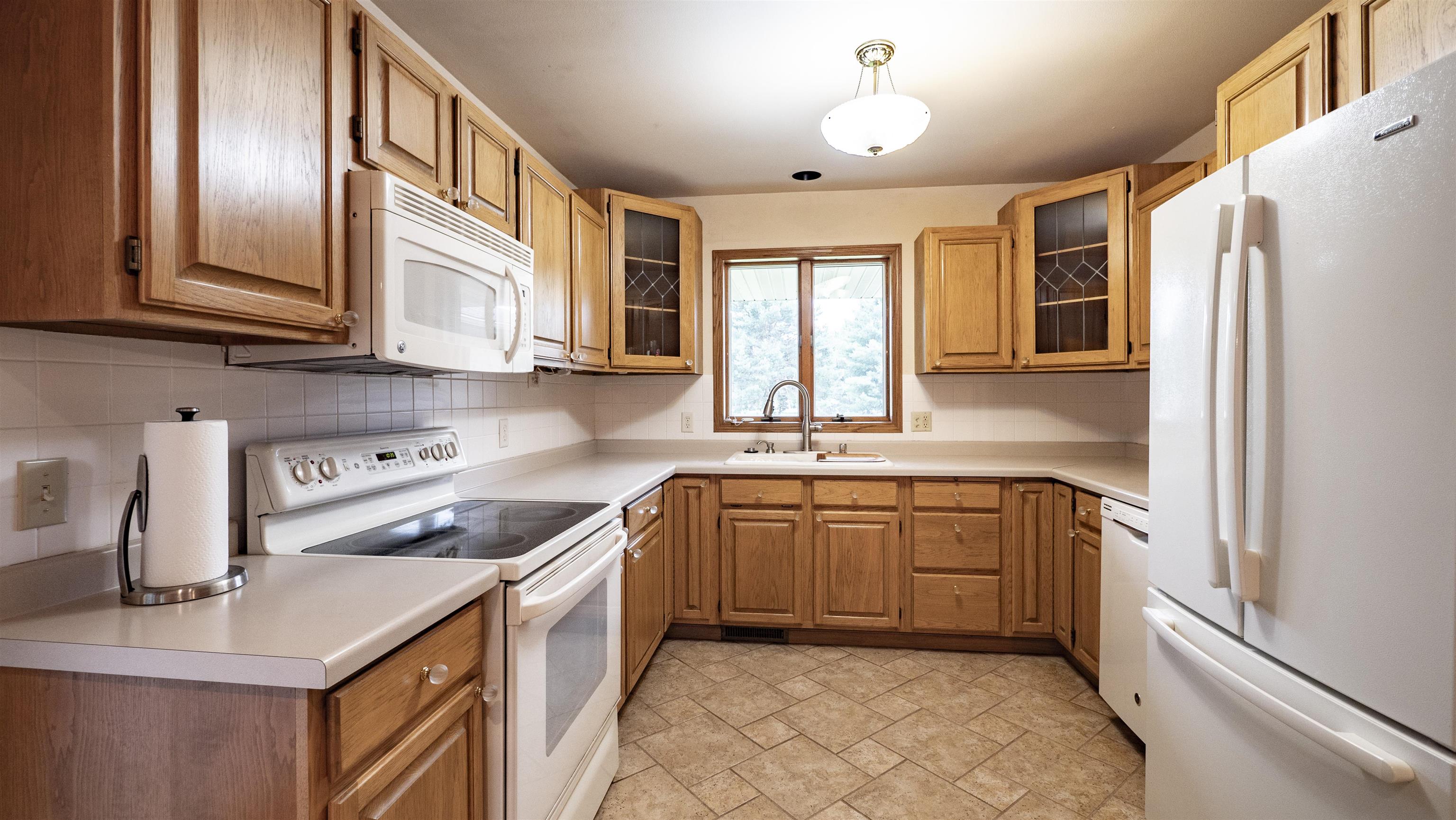 N6838 Steffen Court Scandinavia, WI 54977 - Photo 10 of 36