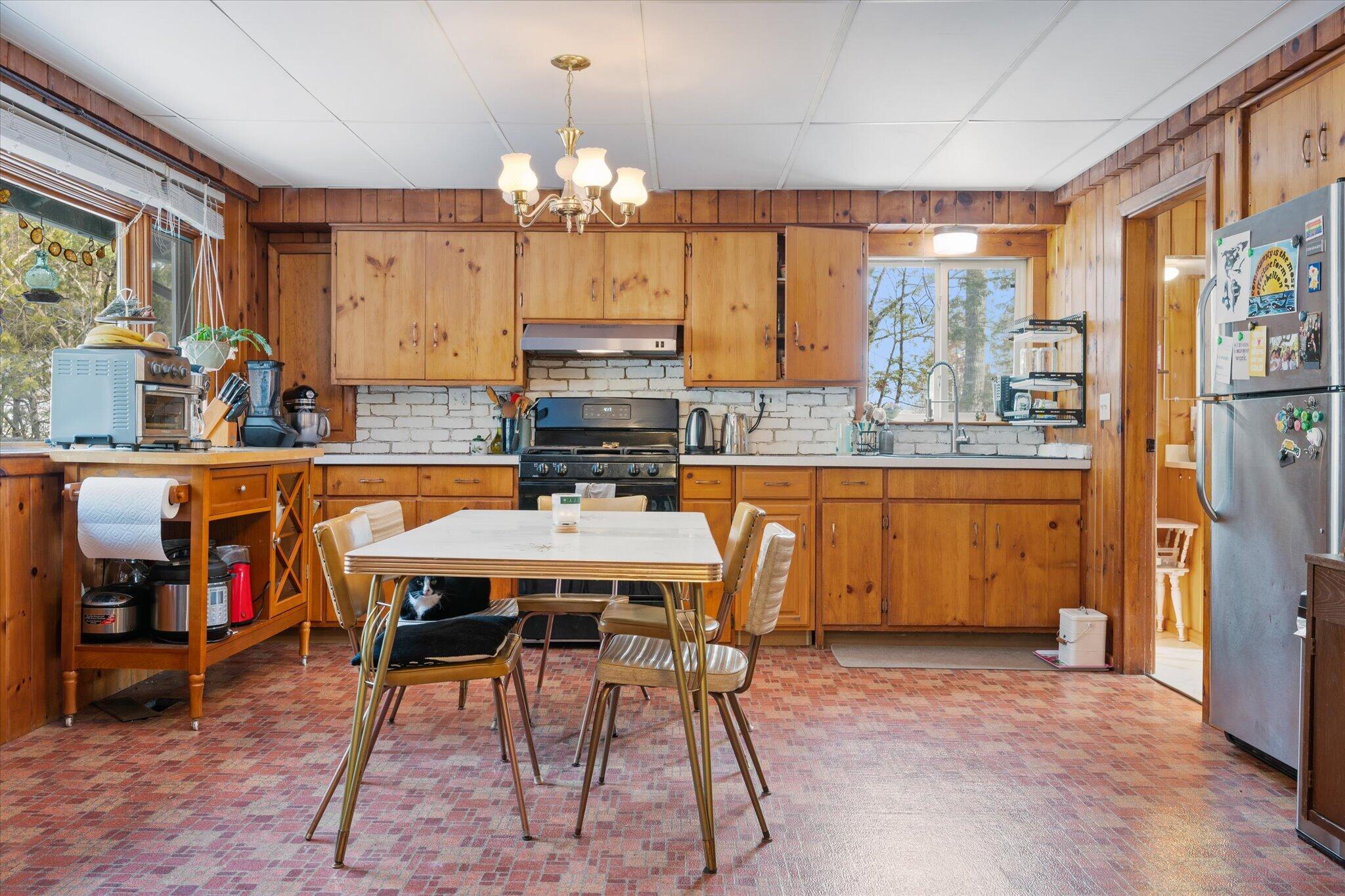 25 Orpine Road Dedham, ME 04429 - Photo 8 of 47 28-Kitchen