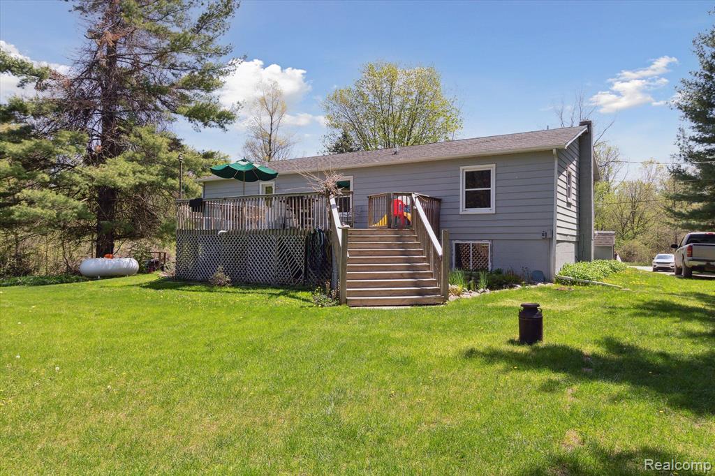 7300 West Sober Road Fowlerville, MI 48836 - Photo 30 of 59