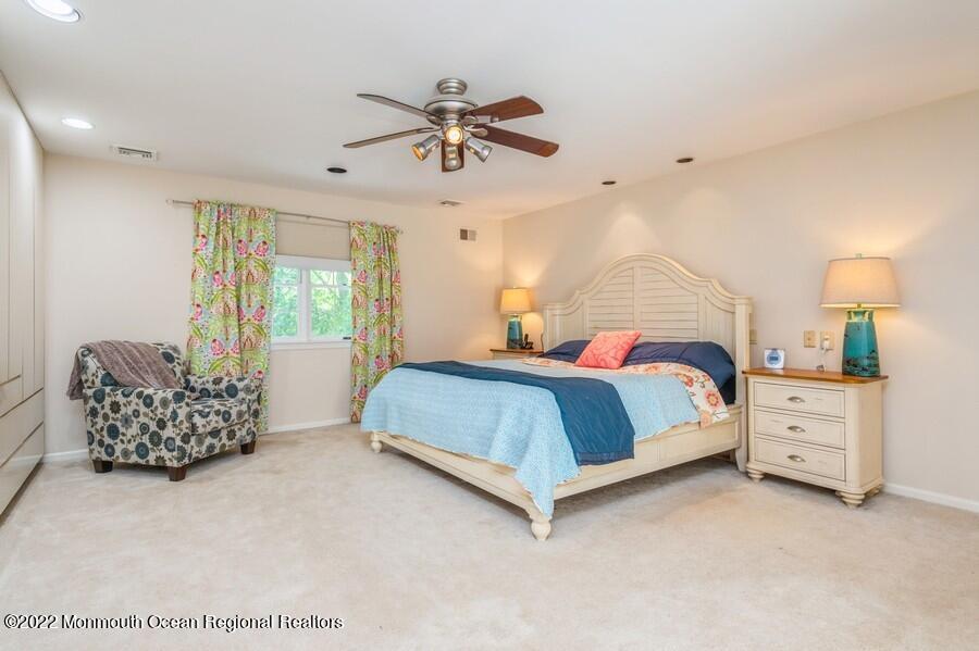 3 Canyon Run Road Holmdel, NJ 07733 - Photo 22 of 36 20_3CanyonRun_14_PrimaryBedroom_LowRes