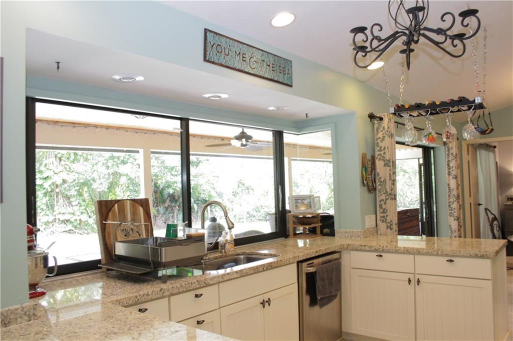 1674 Southwest College Street Stuart, FL 34997 - Photo 15 of 37 Gallery Image 15