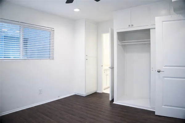 $2,850 | 733 Manhattan Beach Boulevard, Unit B, Manhattan Beach, CA 90266