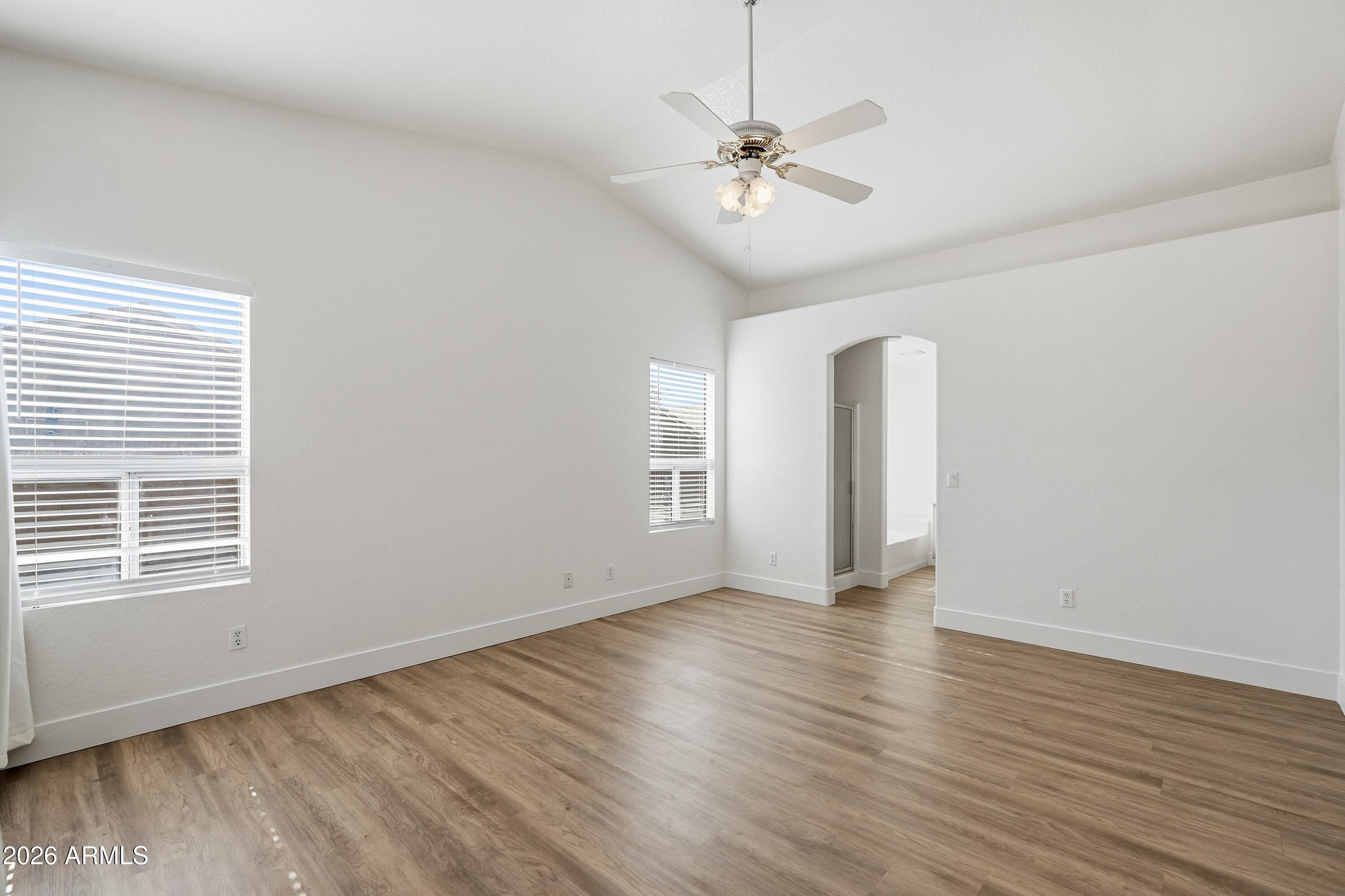 125 West Smoke Tree Road Gilbert, AZ 85233 - Photo 17 of 33 017_ListerPros