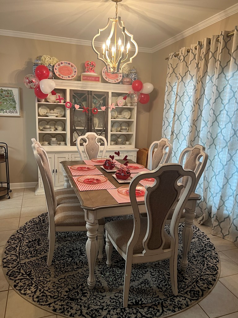 535 Edinburgh Way Dothan, AL 36305 - Photo 10 of 13 Breakfast area