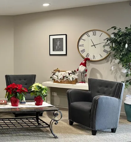 $249,000 | 825 Pearson Street, Unit 3D, Des Plaines, IL 60016