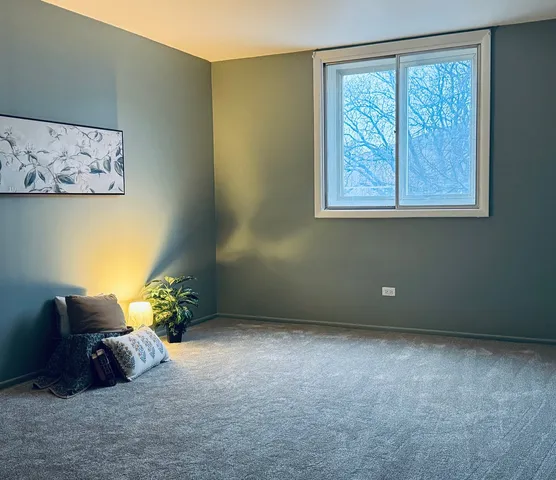 $249,000 | 825 Pearson Street, Unit 3D, Des Plaines, IL 60016