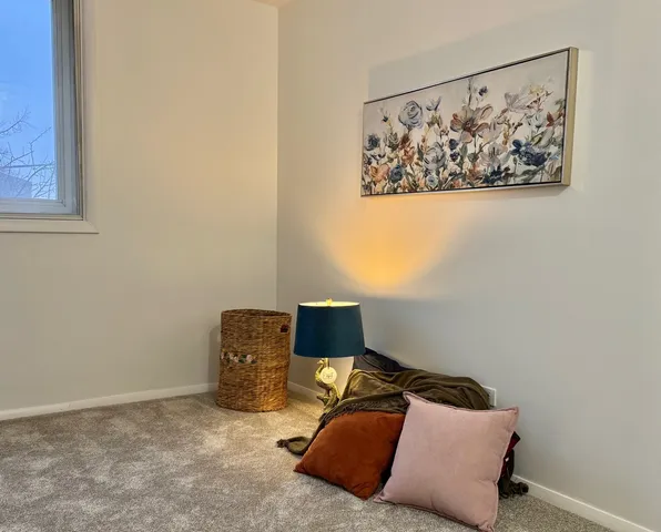 $249,000 | 825 Pearson Street, Unit 3D, Des Plaines, IL 60016