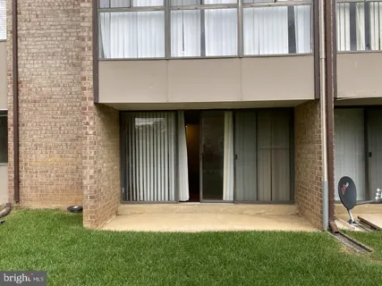 $130,000 | 18906 Mills Choice Road, Unit 18906, Montgomery Village, MD 20886