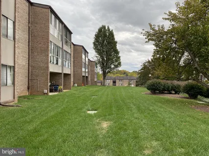 $130,000 | 18906 Mills Choice Road, Unit 18906, Montgomery Village, MD 20886