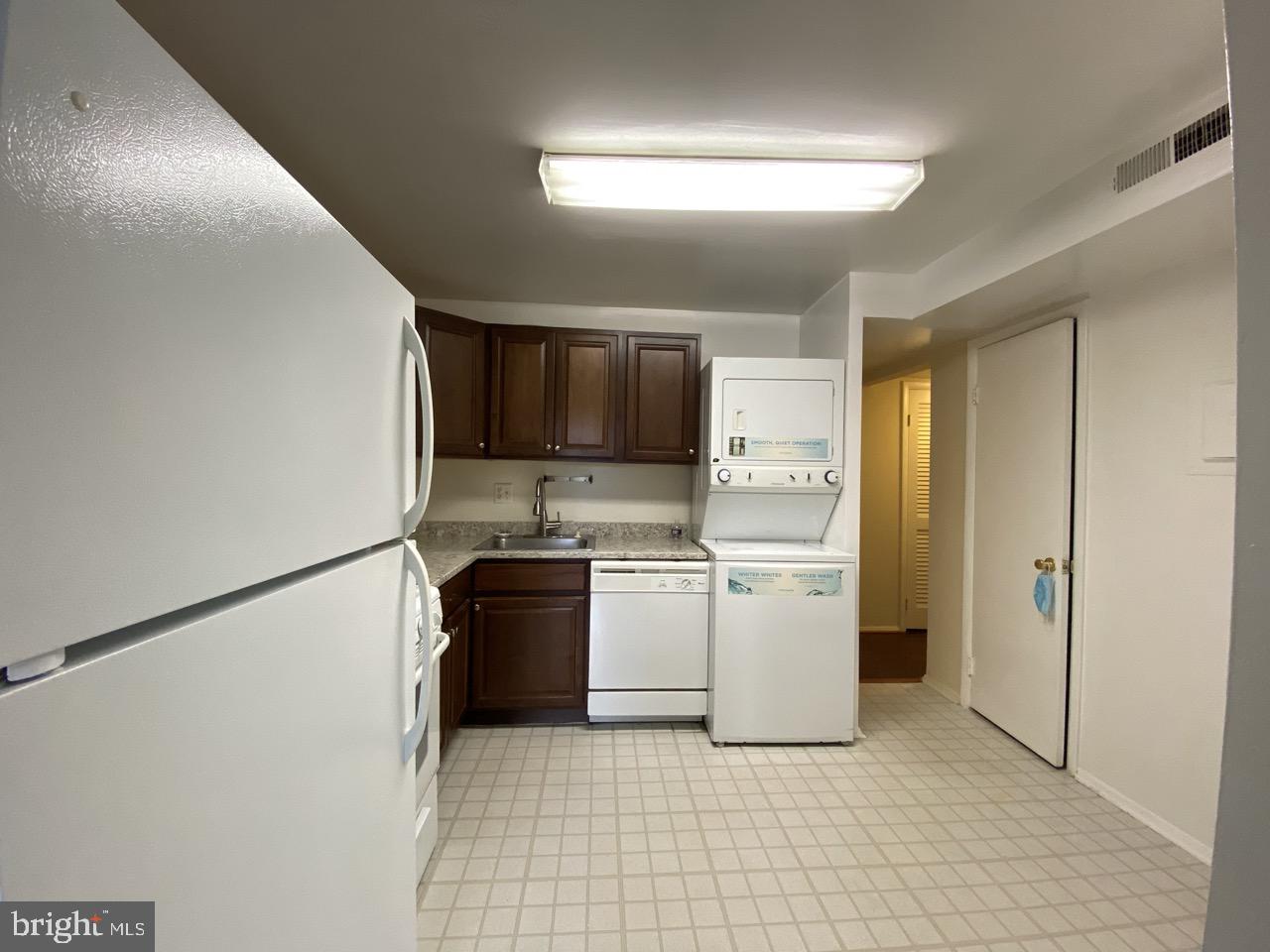 18906 Mills Choice Road, Unit 18906 Montgomery Village, MD 20886 - Photo 8 of 16