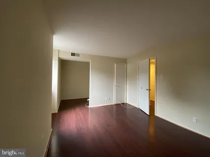 $130,000 | 18906 Mills Choice Road, Unit 18906, Montgomery Village, MD 20886