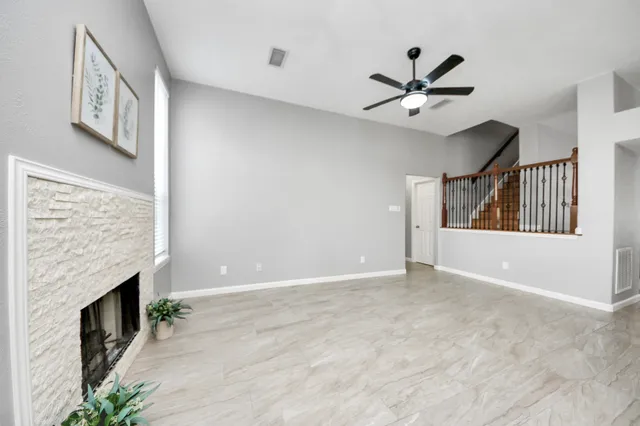 $2,590 | 20922 Whitevine Way, Katy, TX 77450