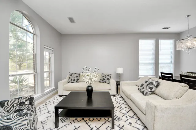 $2,590 | 20922 Whitevine Way, Katy, TX 77450