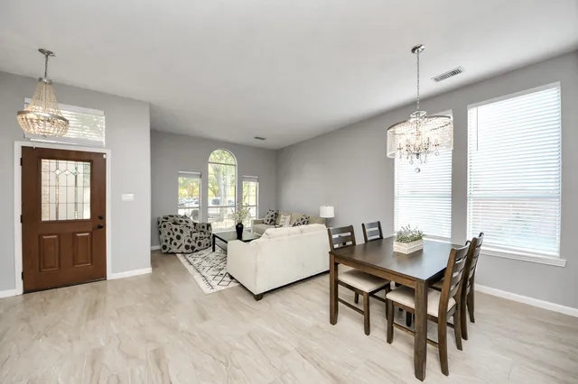 $2,590 | 20922 Whitevine Way, Katy, TX 77450