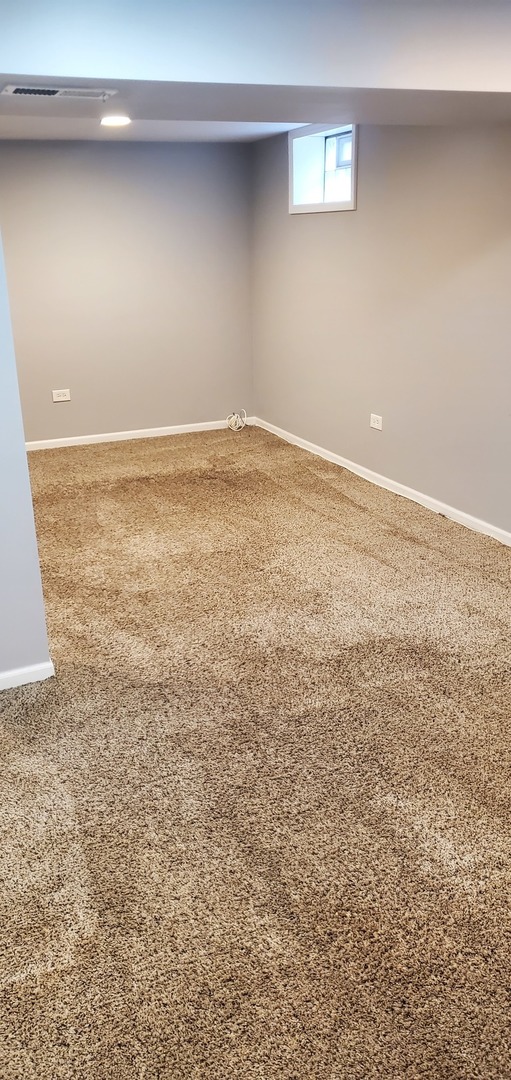 2212 Downey Road Homewood, IL 60430 - Photo 14 of 18 a view of an empty room