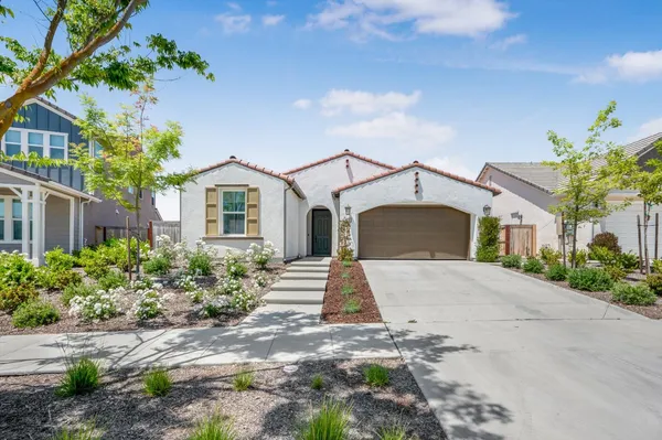 $580,000 | 4494 Little Canyon Drive, Madera, CA 93636