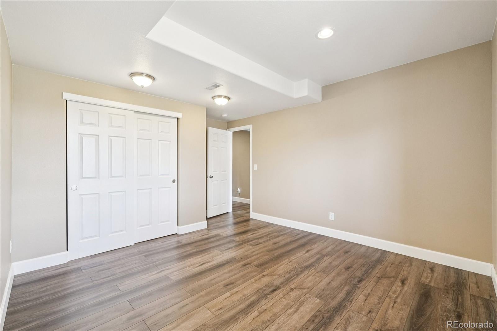 10916 Towerbridge Road Highlands Ranch, CO 80130 - Photo 31 of 46