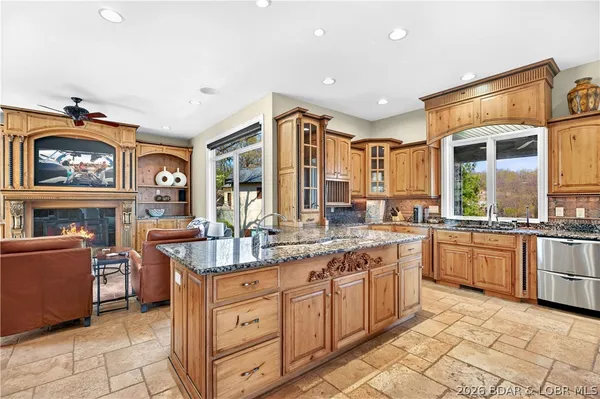 $4,500,000 | 236 Woodhaven Lane, Sunrise Beach, MO 65079