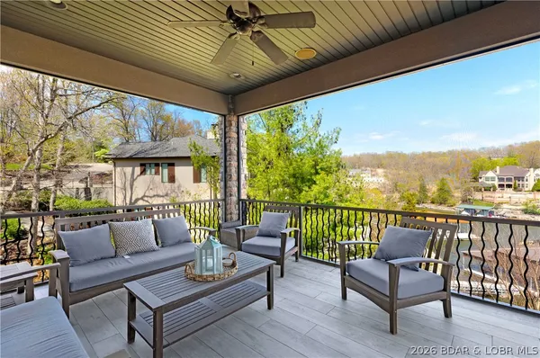 $4,500,000 | 236 Woodhaven Lane, Sunrise Beach, MO 65079