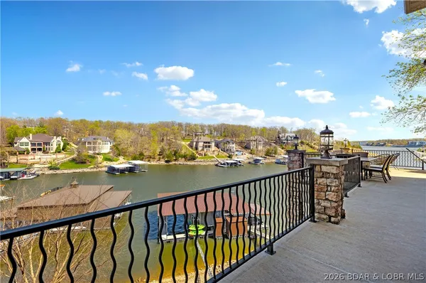 $4,500,000 | 236 Woodhaven Lane, Sunrise Beach, MO 65079