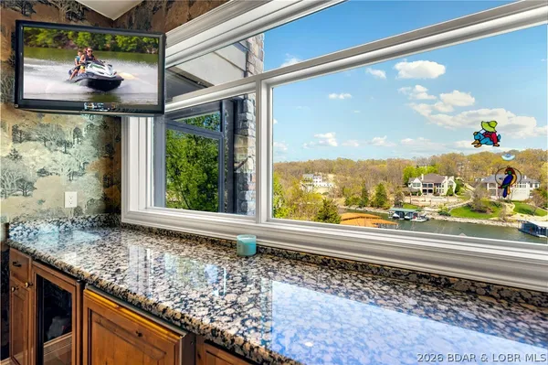 $4,500,000 | 236 Woodhaven Lane, Sunrise Beach, MO 65079
