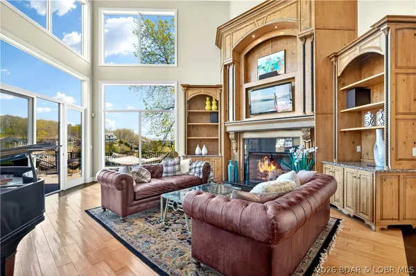 $4,500,000 | 236 Woodhaven Lane, Sunrise Beach, MO 65079