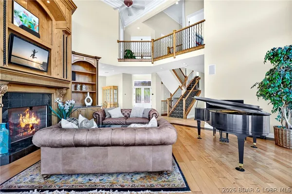 $4,500,000 | 236 Woodhaven Lane, Sunrise Beach, MO 65079