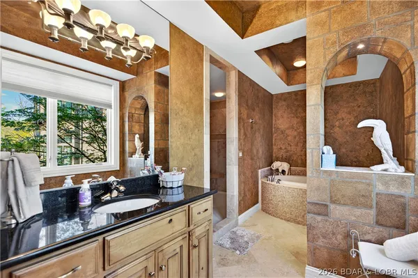 $4,500,000 | 236 Woodhaven Lane, Sunrise Beach, MO 65079
