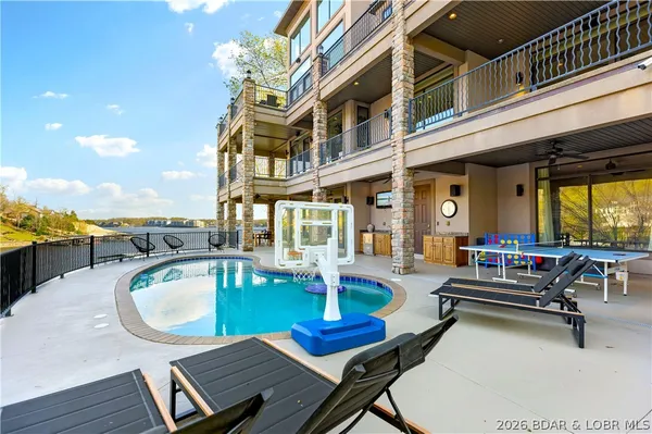 $4,500,000 | 236 Woodhaven Lane, Sunrise Beach, MO 65079