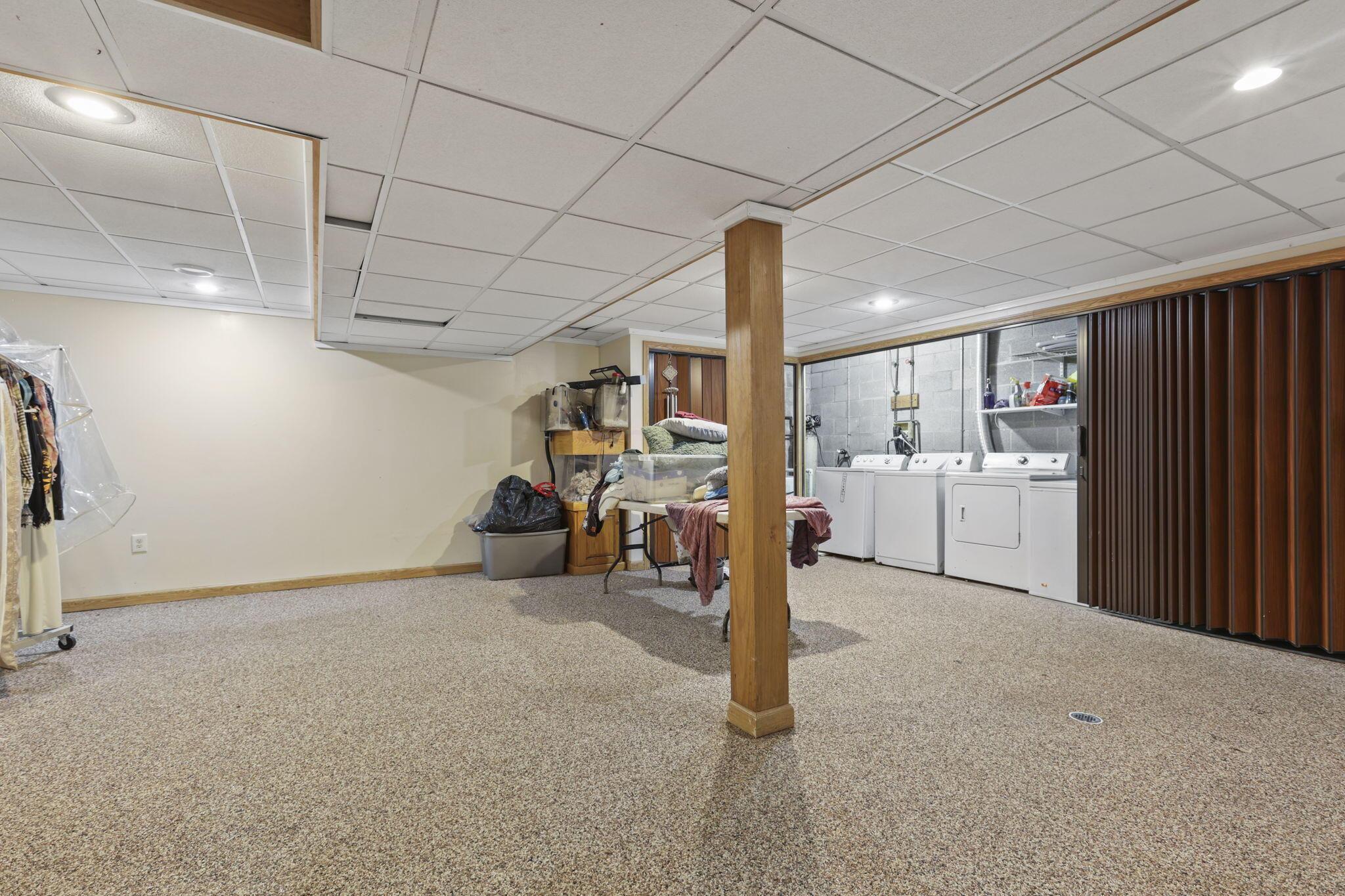 11241 Center Road Garrettsville, OH 44231 - Photo 21 of 67 36-web-or-mls-0V3A5754