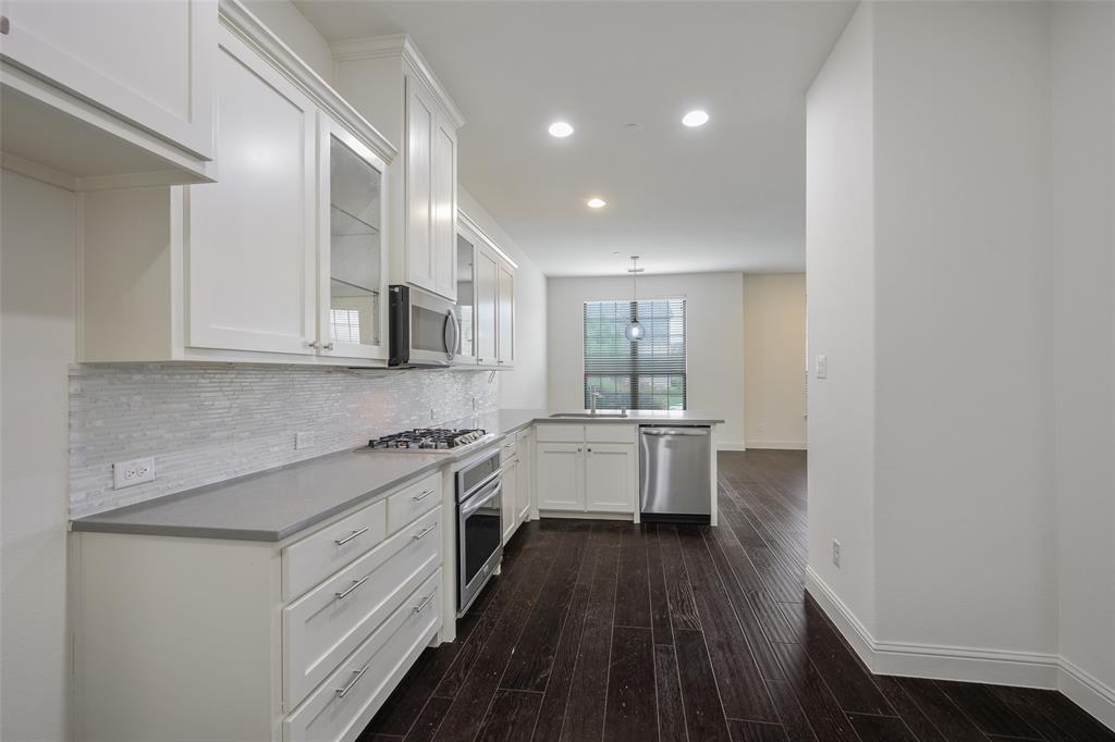 4683 Rhett Lane, Unit A Carrollton, TX 75010 - Photo 9 of 18