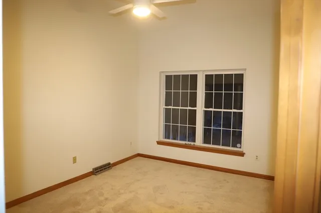 $279,000 | 198 Brookfield Lane, Unit 198, Agawam, MA 01001