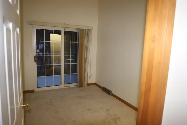 $279,000 | 198 Brookfield Lane, Unit 198, Agawam, MA 01001