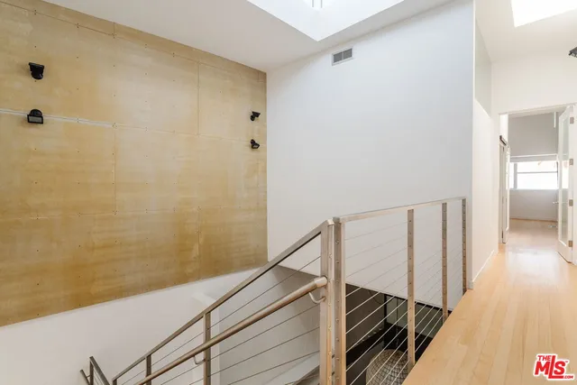 $2,600,000 | 1132 5th Avenue, Venice, CA 90291