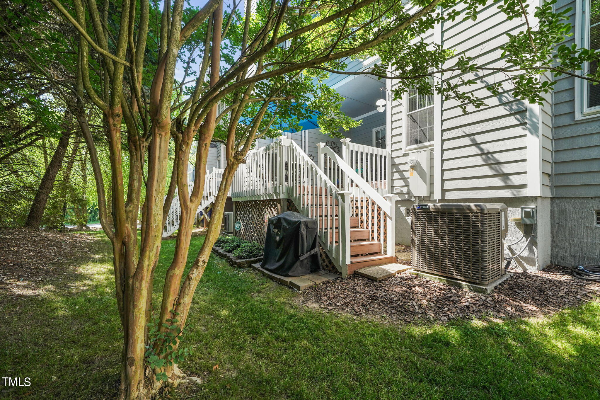 8200 Hempshire Place, Unit 103 Raleigh, NC 27613 - Photo 24 of 28 43-web-or-mls-DSC06951